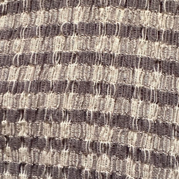 Wilfred Cropped Check Button Front Short Sleeve Shirt Top XS Gray Plaid NWT - Picture 11 of 14